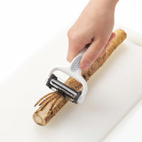 3wayピーラー TP-32 1セット（1個×3） 皮むき器 皮むき 千切り ストレート刃 ギザ刃 ダイヤル回転切り替え タマハシ