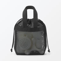 無印良品 立体メッシュ持ち手付き巾着 黒 Ｓ 約２３×８×２３ｃｍ 良品計画