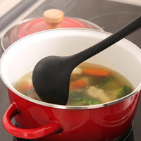 【均一価格】オールシリコンキッチンツール おたま BK 15781 1個 シリコーン レードル KUKKA2021 不二貿易