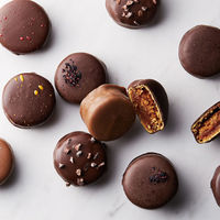 セバスチャン・ブイエ マカリヨン 3個　ギフトカード　二重封筒／熨斗（御中元）（直送品）