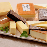 【手土産やお祝いの贈り物に】 北海道　十勝四角いチーズケーキ＆ガトーショコラ ギフトカード　桐箱　紙袋　熨斗　御中元（直送品）