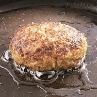 【手土産やお祝いの贈り物に】 佐賀　佐賀牛 ハンバーグ ギフトカード　桐箱　紙袋　熨斗　御中元（直送品）