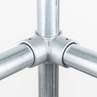 グリーンクロス 単管用ジョイント金具 Zタイプ 中間コーナー継ぎ Z-1-3K 1個（直送品）