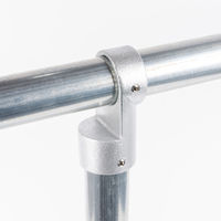 グリーンクロス 単管用ジョイント金具 Zタイプ 角度調整K継ぎ 単体 Z-3-2TH 1個（直送品）