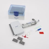 アズワン マルチチャンネルピペット リサーチプラスM 12ch 0.5ー10μL 出荷前検定付 2-4636-34-22 1本（直送品）