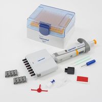 アズワン マルチチャンネルピペット リサーチプラスM 8ch 30ー300μL 出荷前検定付 2-4636-33-22 1本（直送品）