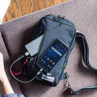 サンワダイレクト モバイルバッテリー（iPhone・Android対応・薄型・5000mAh・Lightning/microUSB/Type C対応）（直送品）