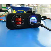 LINKMAN 2連USBソケット(DC12V/24V用) A13-194B1 1個 63-3113-46（直送品）