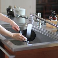 浄水器 蛇口取り付けタイプ ロカシャワー HP15 ホワイト 約3か月 RSHP-3089 1個 クリタック