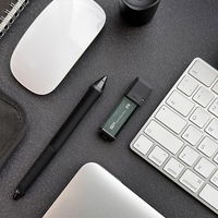 シリコンパワー 外付けポータブルSSD(スティック型) MS70 2TB SP002TBUF3S70V1G 1個