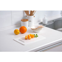 新輝合成 軽い耐熱抗菌まな板M 1セット(3個)