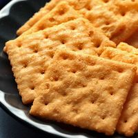 カルディオリジナル ダブルチーズクラッカー 80g 10個 カルデイコーヒーファーム おつまみ