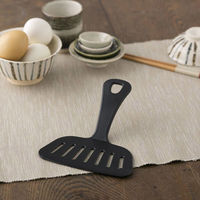 貝印 KK ワイドナイロンターナー DH8156 1本（直送品）