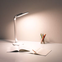 デスクライト 調光調色 USB出力機能付き LEDデスクスタンド YAZAWA SDL10C01WH 1個