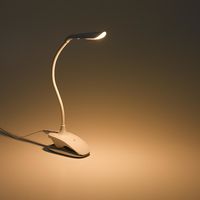 調光式 フレキシブル クリップライト ホワイト 電球色 YAZAWA CFL05L02WH 1個