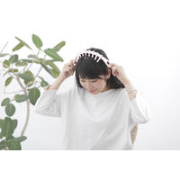 ヘッドマッサージ 頭スッキリーナ ヘッドスパ ソフト ピンク 1個 マーナ