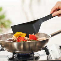 h tag（アッシュタグ） 万能ツール スパチュラ ブラック 1個 アッシュコンセプト