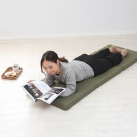 西川 ごろ寝マット 長座布団 三つ折り 高反発ウレタン コンパクト収納 休憩 レジャー 防災対策にも グリーン 1枚