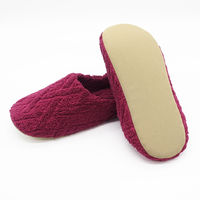 ラッキー産業 今治タオルバブーシュM ワイン BACO23905RE 1足