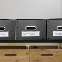 プラス 粘着剤付カードホルダー 100枚 LA-100ST 1箱