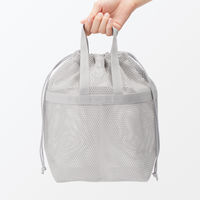 無印良品 立体メッシュ持ち手付き巾着 グレー Ｍ 約３３×１３×３１ｃｍ 良品計画