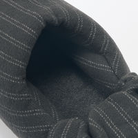 無印良品 綿フランネルかかとにフィットするルームシューズ Ｍ ２３．５～２５ｃｍ用 チャコールグレーストライプ 良品計画
