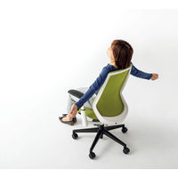 【組立設置込】内田洋行 ニンバス チェア ミドルバック 肘無 ハンガー無 ランバー付 ナイロンキャスター フォレストグリーン×黒 1脚（直送品）