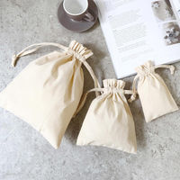 日本紐釦貿易 (Nippon Chuko) コットン フリル巾着ポーチ [S] ナチュラル 1枚入 ES323N 1セット(10個入)（直送品）