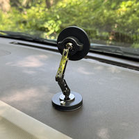 MagSafe対応 車載ホルダー ダッシュボード用 粘着固定 ロングアーム ブラック MagSafe非対応機種・ケースも使える 六角レンチ付（直送品）