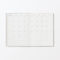 無印良品 月曜始まりマンスリースケジュール帳 ２０２５年１２月始まり Ａ６ ホワイトグレー 良品計画