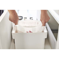 tower（タワー） 密閉 袋ごと米びつ 5kg 計量カップ付 ホワイト 1個 山崎実業