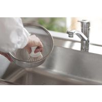 清潔謹製 抗菌キッチンブラシ ざる フライパン こびりつき汚れ 1個 マーナ