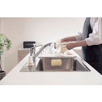 清潔謹製 抗菌キッチンスポンジ 3層 清潔 泡立ち 水切れ ホワイト 1個 マーナ