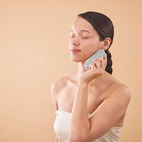 BRUNO 温冷EMSフェイシャルリフト(グリーン) BOE145-GR 1個