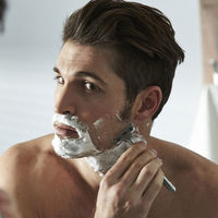 ニベアメン シェービングフォーム スムース 分厚い泡 195g 花王