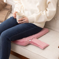 アイリスオーヤマ ヒートクッション HW-IC4-P 1個