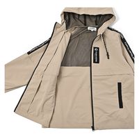 クアルトユナイテッド ポリエステル系シャカシャカアウター　BEG　S N5047 1点（直送品）