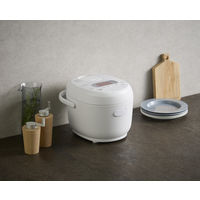 アイリスオーヤマ マイコンジャー炊飯器 3合 RC-MDA30-W 1台