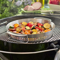 Weber 8838 GBS丸鶏ロースター 00226646 1セット（直送品）