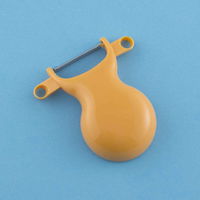 貝印 ピーラー リトルシェフクラブ 皮引き 子供用 調理器具 345483 1個（直送品）