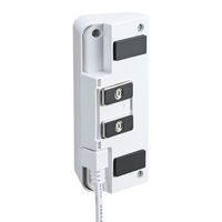 サンワサプライ マグネット付USB充電器(USB4ポート・ホワイト) ACA-IP53W 1個