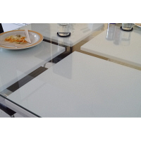 【軒先渡し】東馬（Tohma）　frast　ダイニングテーブル　ホワイト　幅1300×奥行800×高さ730mm　1台　（直送品）