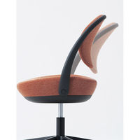 オカムラ パラベル スタンダードタイプ 木４本脚ナチュラル ライトグレージュボディ セージ（ツイル） 8CBAYL FKY6 1脚（直送品）