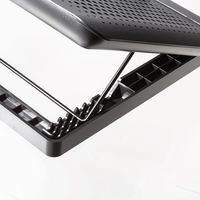 サンワサプライ ノート用クーラーパッド TK-CLN28U 1個（直送品）