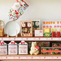 ヘッズ マザーズデイシール付ロール棚ポスター-4 3巻(1巻×3) MA-TP4S 1セット(3巻入)（直送品）