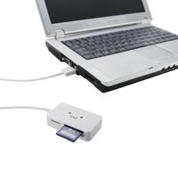 エレコム メモリリーダライタ SD+MS+CF対応 ホワイト顔 MR-A39NWHF1 1個（直送品）