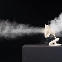 ライフオンプロダクツ コードレスクリップファン オフホワイト PR-F058-OW 1台（直送品）