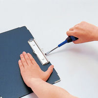 ライオン事務器 ボール 用箋ばさみ 紺 B5判E型 No.110 14026 1セット(1枚×4)