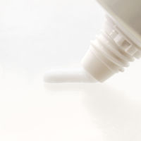 ヘパソフトプラス 50g ロート製薬　塗り薬 ヘパリン類似物質 乾燥肌 かゆみ止め クリーム【第2類医薬品】