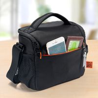 サンワダイレクト カメラポーチ（一眼レフ・ショルダー・ベルトループ内蔵・レンズ収納） 200-DGBG008BK 1個（直送品）